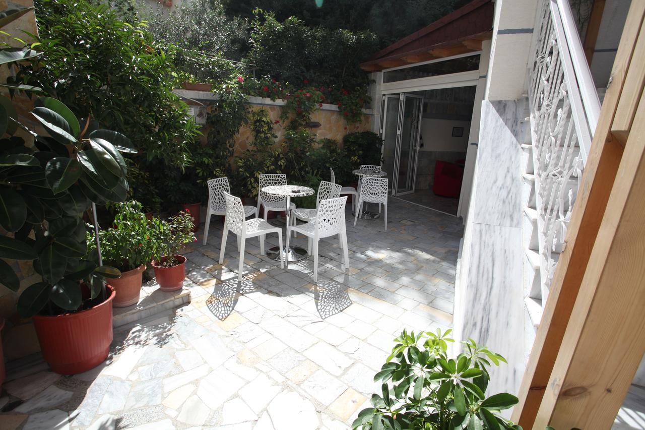 Alen Bar Hotel Tiranë Ngoại thất bức ảnh